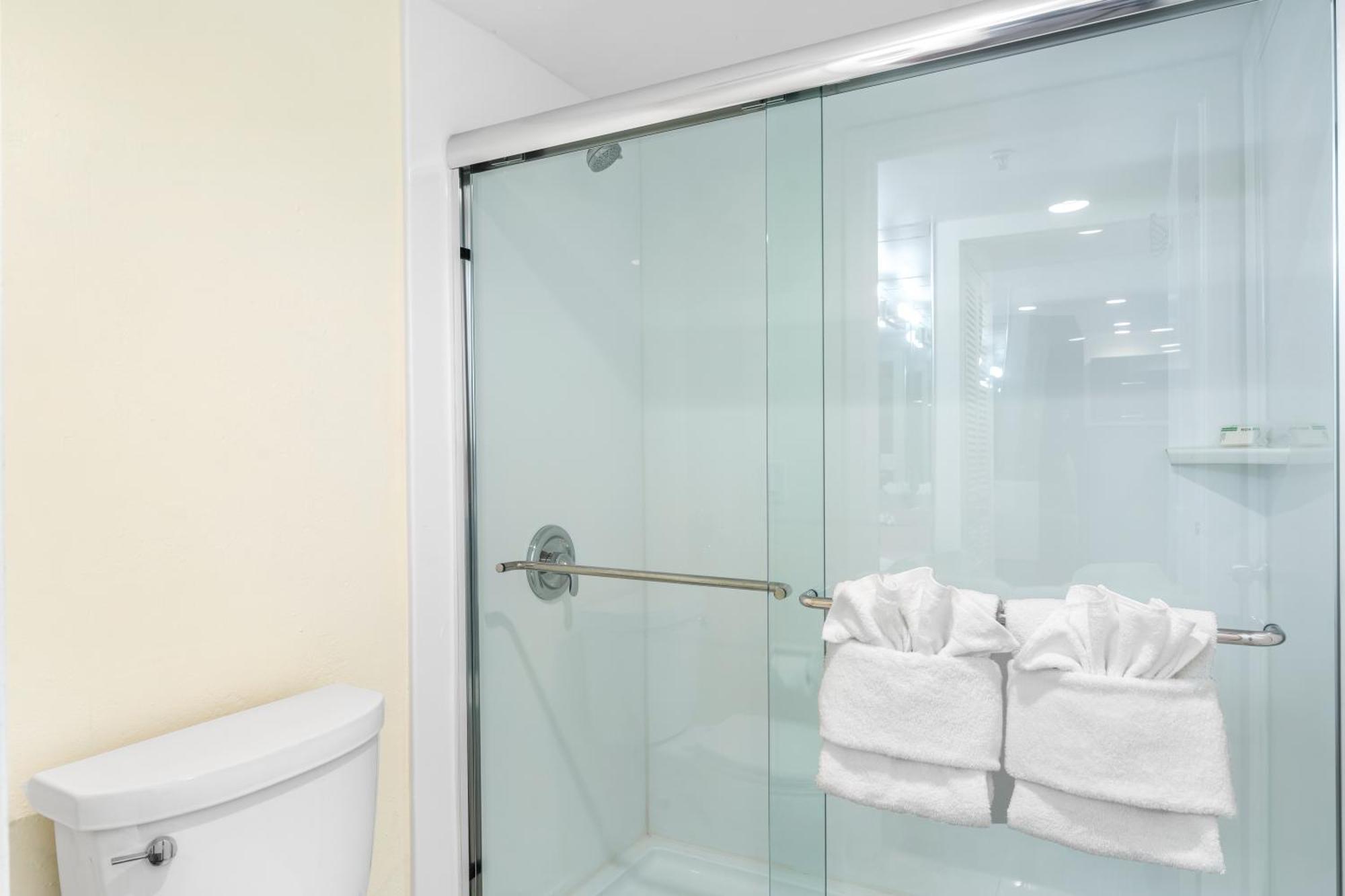 Crystal Miami Oceanfront Hotel 3*